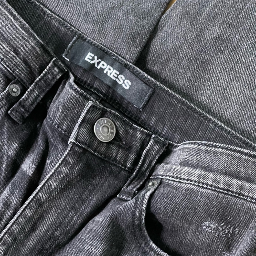 Express 0 black